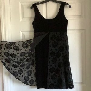 Party dress in black